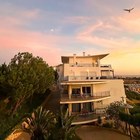 Azure Heaven By Becherish Apartment *