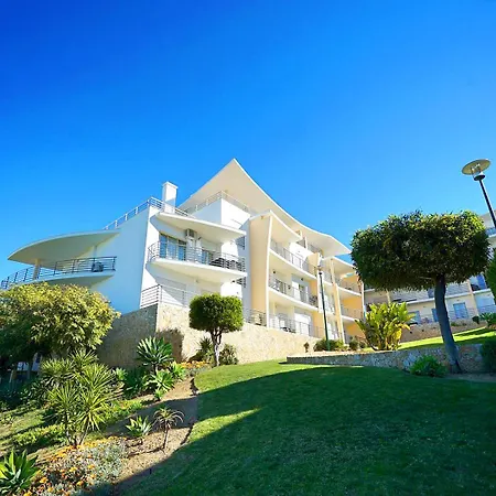 Azure Heaven By Becherish Apartment *