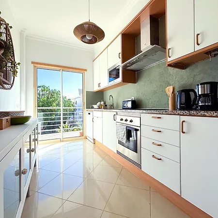 Azure Heaven By Becherish Apartment *